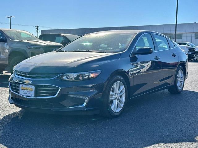 2016 Chevrolet Malibu Vehicle Photo in COLUMBIA, MO 65203-3903