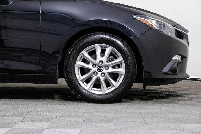 2015 Mazda Mazda3 Vehicle Photo in NORTH RIVERSIDE, IL 60546-1404