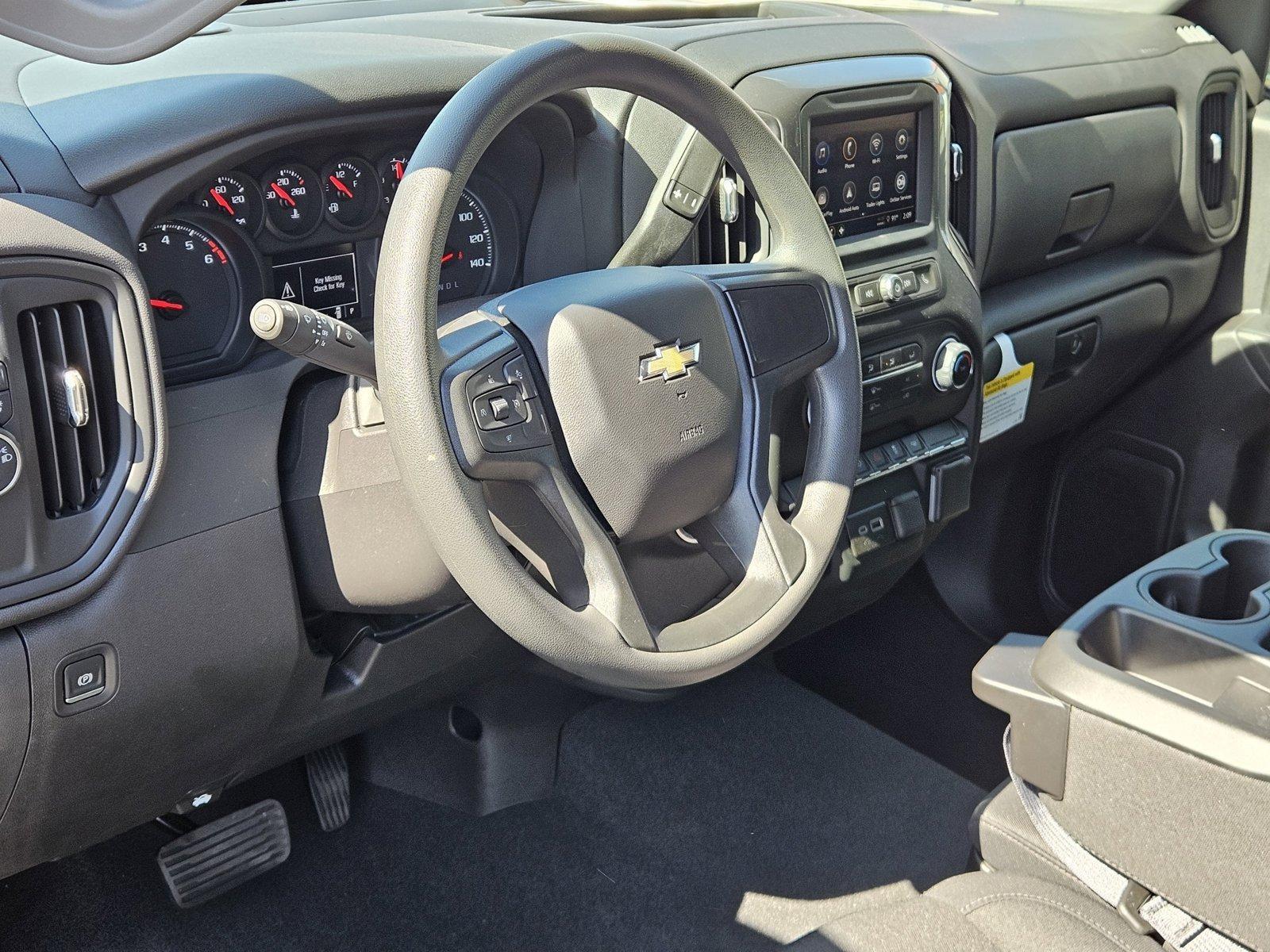 2024 Chevrolet Silverado 1500 Vehicle Photo in NORTH RICHLAND HILLS, TX 76180-7199