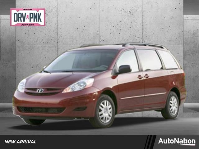 2006 Toyota Sienna Vehicle Photo in St. Petersburg, FL 33713