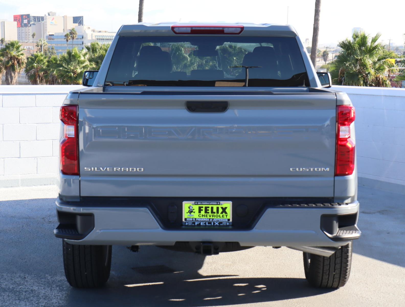 2025 Chevrolet Silverado 1500 Vehicle Photo in LOS ANGELES, CA 90007-3794