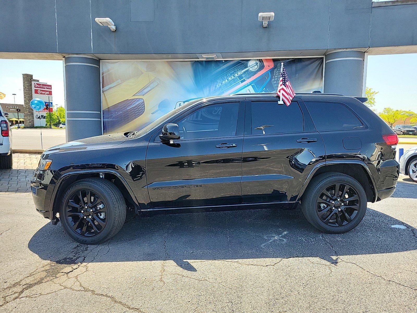 2021 Jeep Grand Cherokee Vehicle Photo in Saint Charles, IL 60174