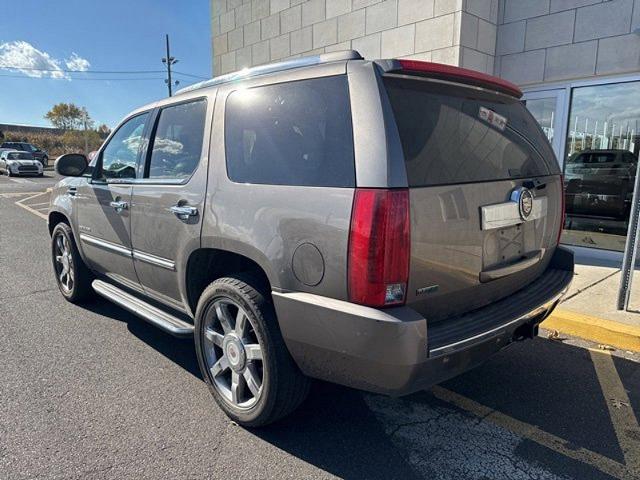 2012 Cadillac Escalade Vehicle Photo in TREVOSE, PA 19053-4984