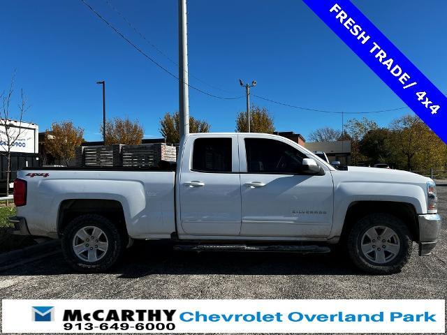 Used 2017 Chevrolet Silverado 1500 LT with VIN 1GCVKREH8HZ246014 for sale in Overland Park, KS