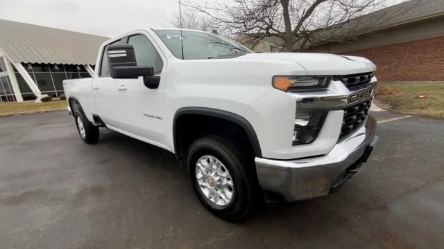 Used 2021 Chevrolet Silverado 3500HD LT with VIN 1GC4YTE74MF196044 for sale in Williamsville, NY