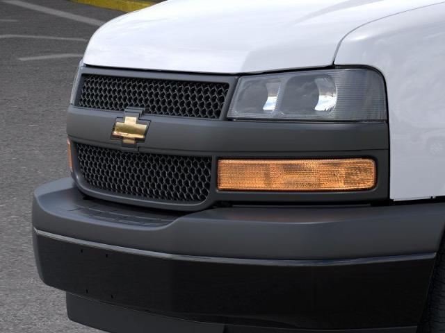 2024 Chevrolet Express Cargo Van Vehicle Photo in INDEPENDENCE, MO 64055-1314