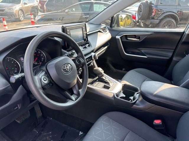 2020 Toyota RAV4 Vehicle Photo in MEDINA, OH 44256-9631