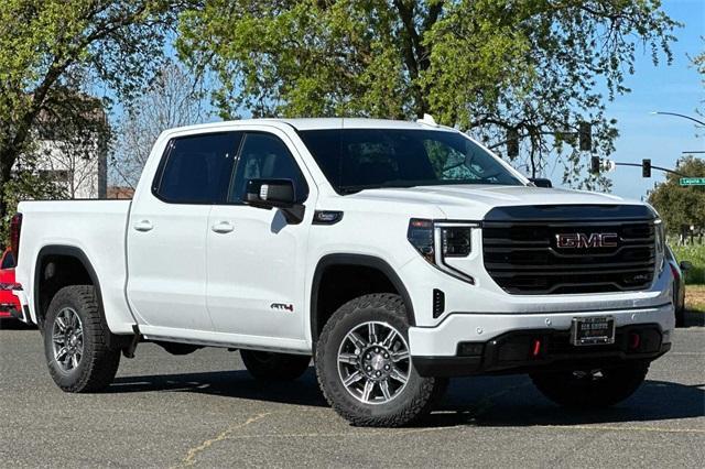 2024 GMC Sierra 1500 Vehicle Photo in ELK GROVE, CA 95757-8703