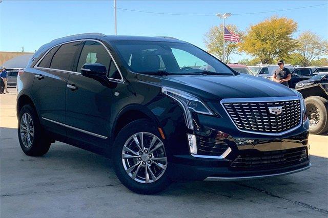 2021 Cadillac XT5 Vehicle Photo in TOPEKA, KS 66609-0000