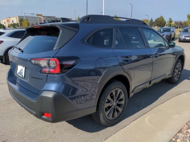 2025 Subaru Outback Vehicle Photo in Green Bay, WI 54304