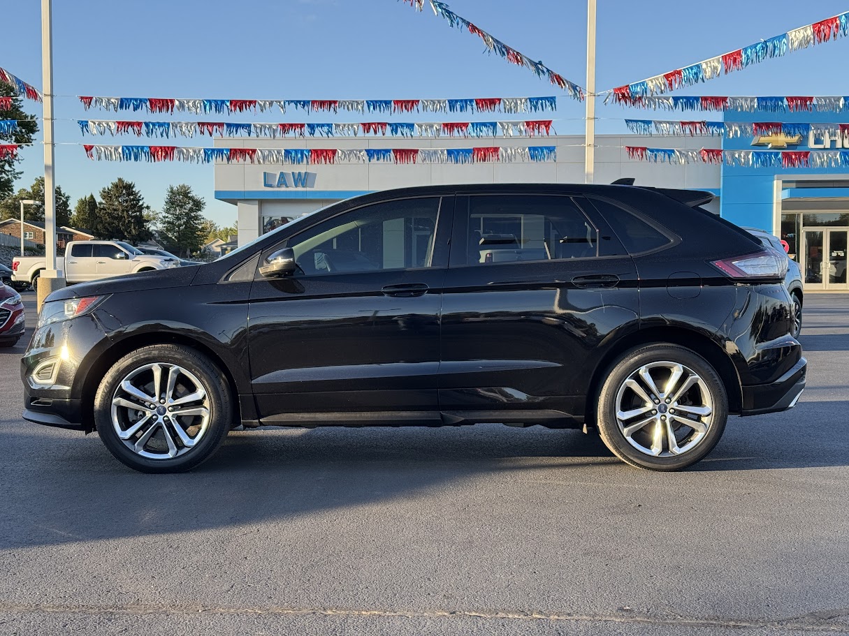 2016 Ford Edge Vehicle Photo in BOONVILLE, IN 47601-9633