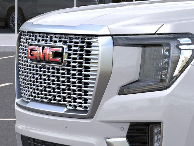 2024 GMC Yukon XL Vehicle Photo in LONE TREE, CO 80124-2750