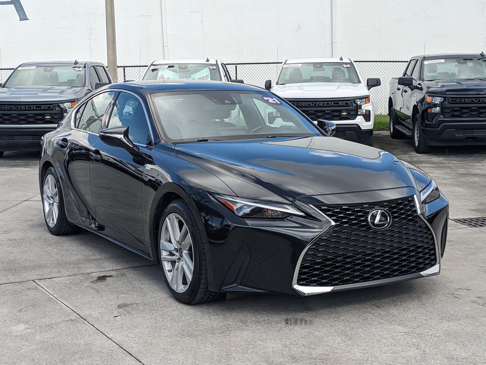 2021 Lexus IS Vehicle Photo in MIAMI, FL 33172-3015