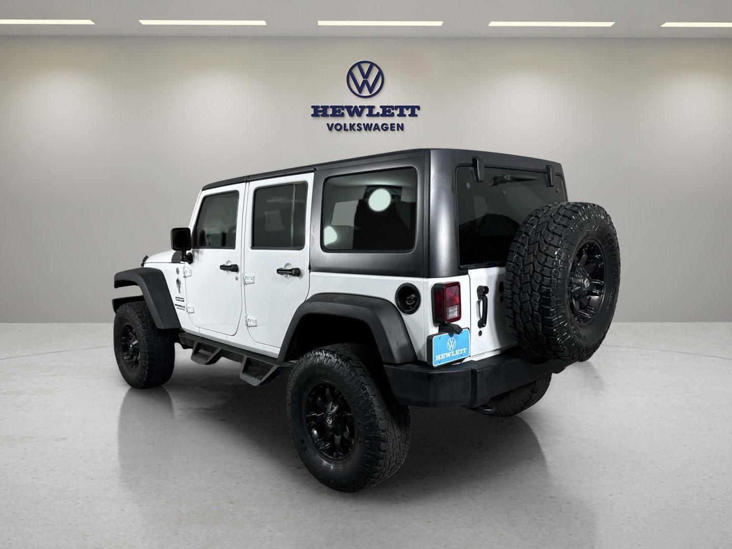 Used 2013 Jeep Wrangler Unlimited Sport with VIN 1C4BJWDG9DL660834 for sale in Georgetown, TX