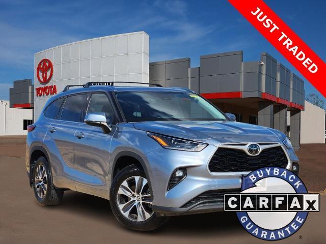 2021 Toyota Highlander Vehicle Photo in Denison, TX 75020