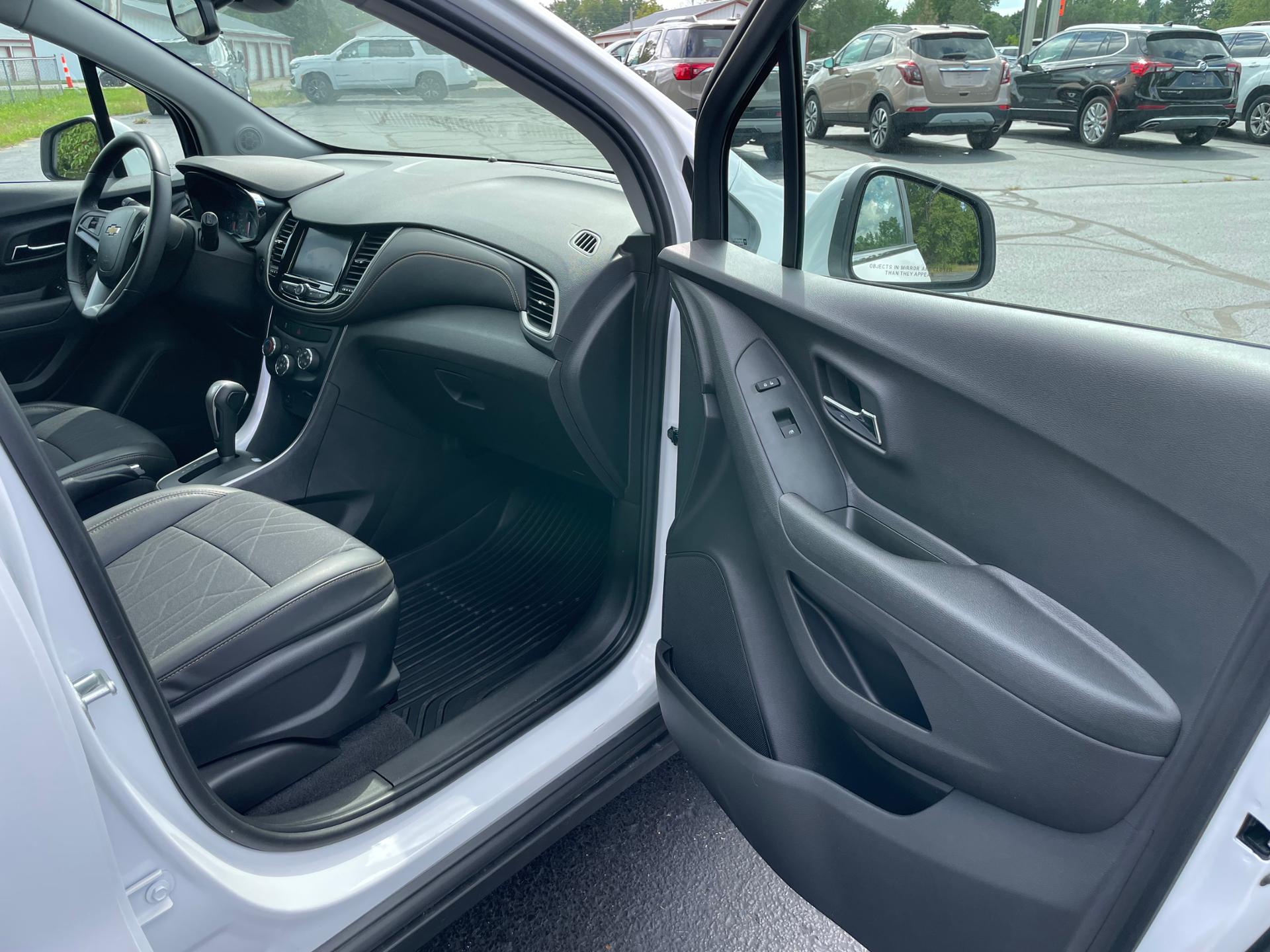 2020 Chevrolet Trax Vehicle Photo in CLARE, MI 48617-9414