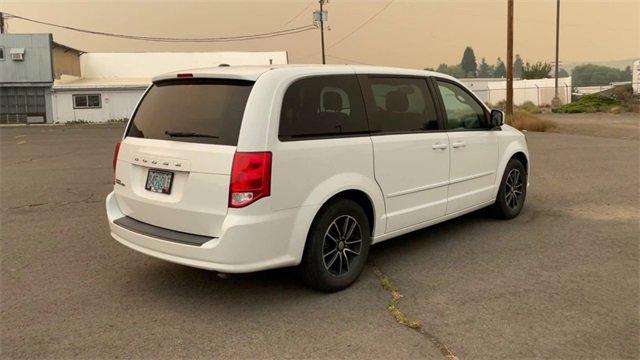 2016 Dodge Grand Caravan Vehicle Photo in BEND, OR 97701-5133