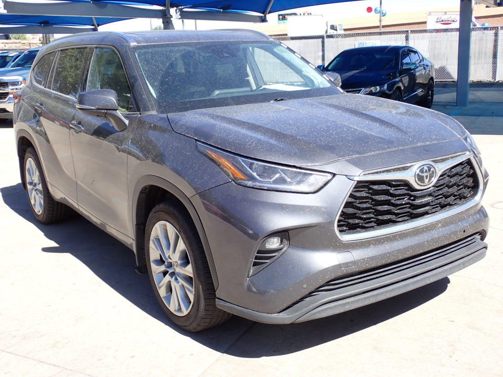 2021 Toyota Highlander Vehicle Photo in DENVER, CO 80221-3610