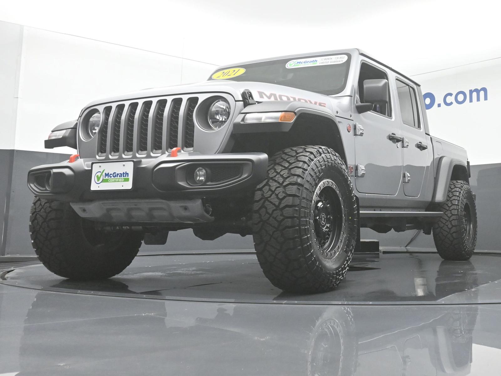 2021 Jeep Gladiator Vehicle Photo in Marion, IA 52302