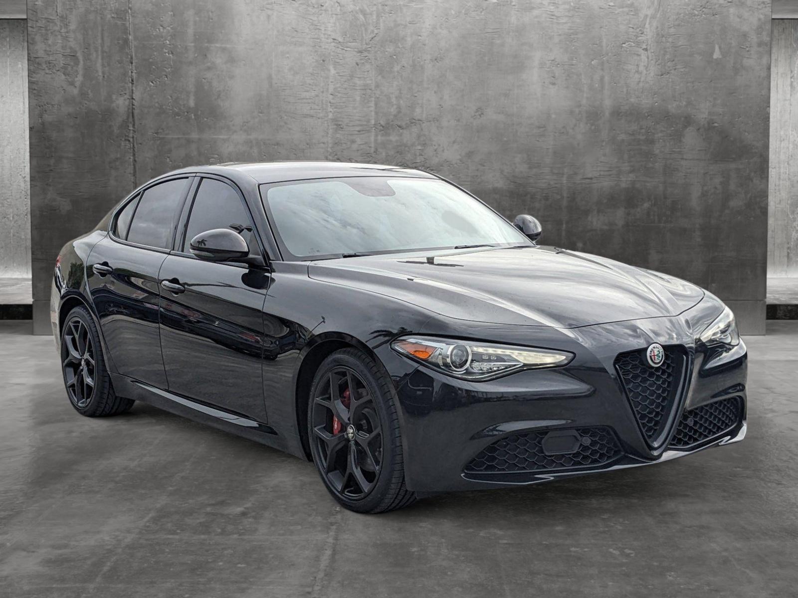 2019 Alfa Romeo Giulia Vehicle Photo in MIAMI, FL 33172-3015