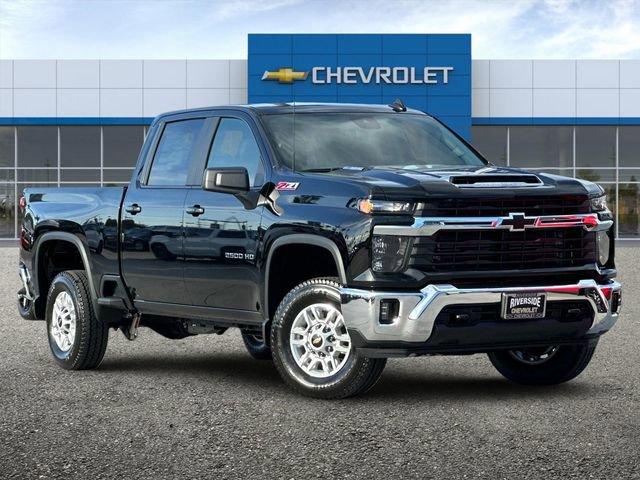 2025 Chevrolet Silverado 2500 HD Vehicle Photo in RIVERSIDE, CA 92504-4106