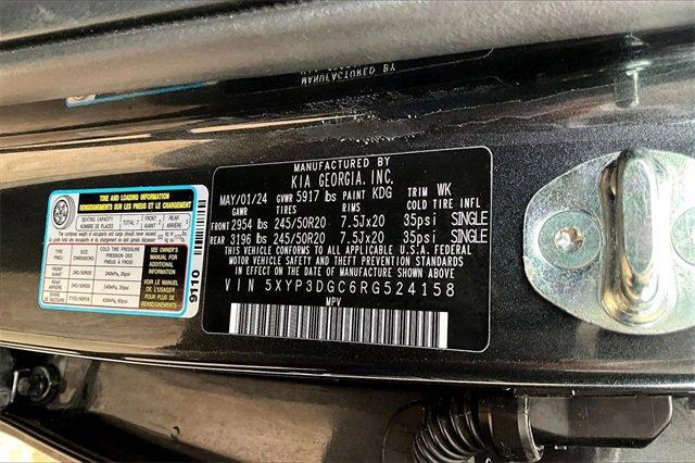 2024 Kia Telluride Vehicle Photo in TOPEKA, KS 66609-0000