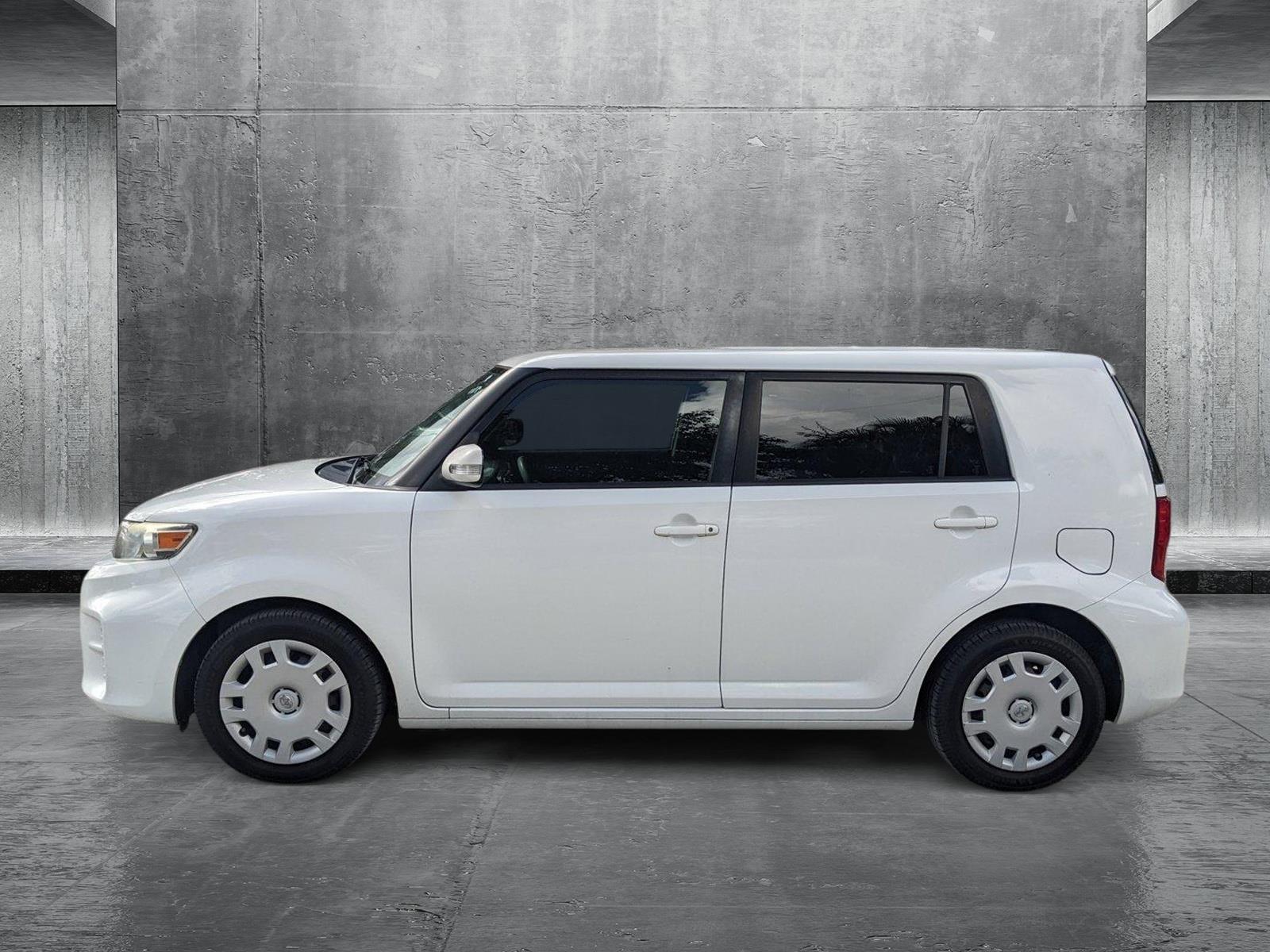 2015 Scion xB Vehicle Photo in GREENACRES, FL 33463-3207