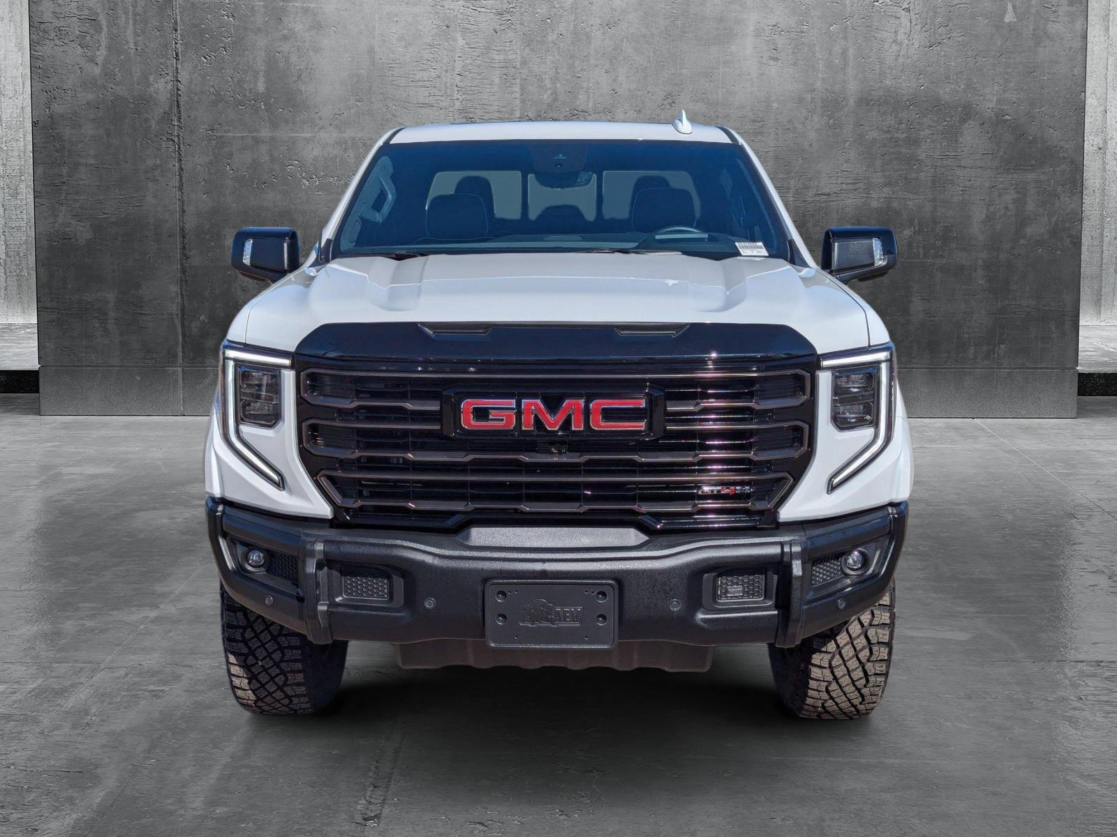 2024 GMC Sierra 1500 Vehicle Photo in PEORIA, AZ 85382-3715