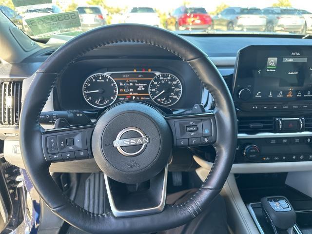 2023 Nissan Pathfinder Vehicle Photo in Grapevine, TX 76051