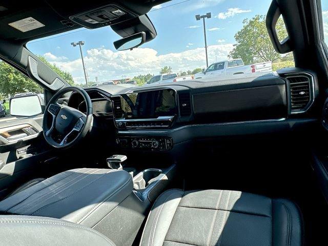 2024 Chevrolet Silverado 1500 Vehicle Photo in GREELEY, CO 80634-4125