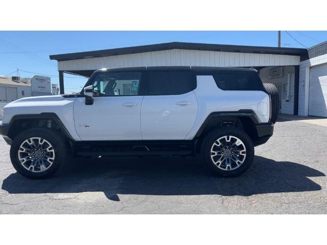 2025 GMC HUMMER EV SUV Vehicle Photo in TURLOCK, CA 95380-4918