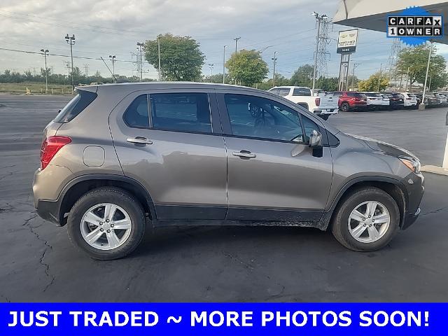 2022 Chevrolet Trax Vehicle Photo in Plainfield, IL 60586