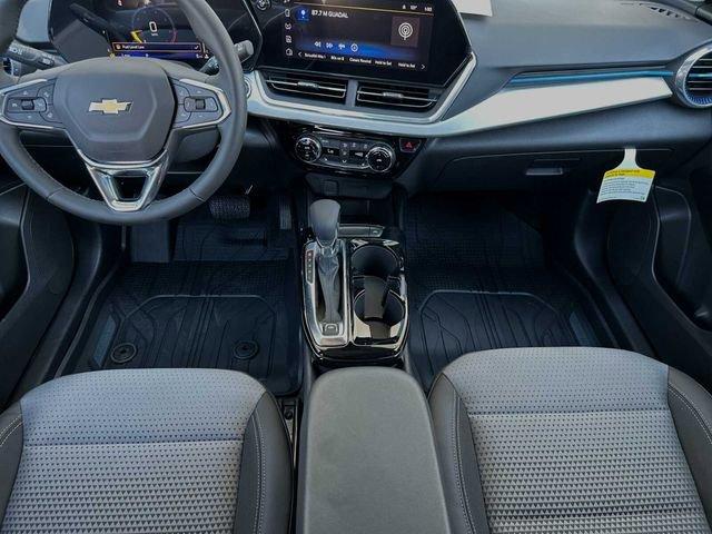 2024 Chevrolet Trax Vehicle Photo in RIVERSIDE, CA 92504-4106