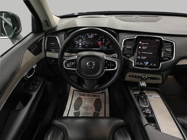 2022 Volvo XC90 Vehicle Photo in Appleton, WI 54913