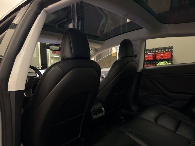 2018 Tesla Model 3 Vehicle Photo in MEDINA, OH 44256-9631