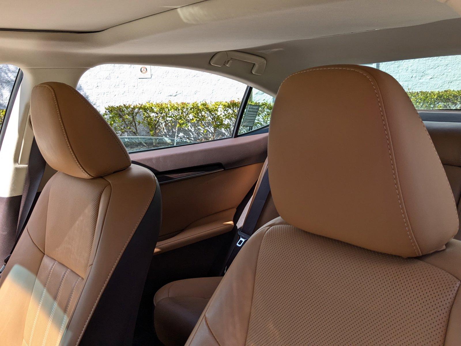 2016 Lexus ES 350 Vehicle Photo in West Palm Beach, FL 33417