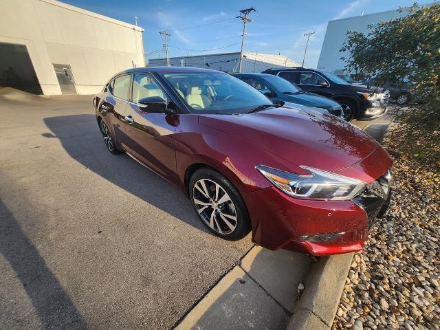 2017 Nissan Maxima Vehicle Photo in MADISON, WI 53713-3220