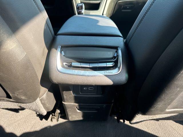 2022 Cadillac XT6 Vehicle Photo in MEDINA, OH 44256-9631