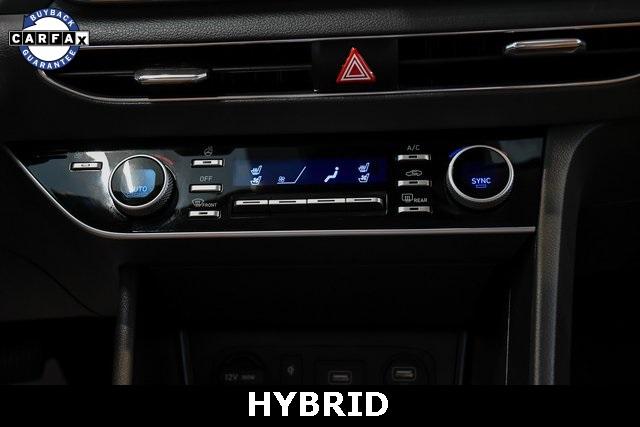 2022 Hyundai SONATA Hybrid Vehicle Photo in Everett, WA 98204