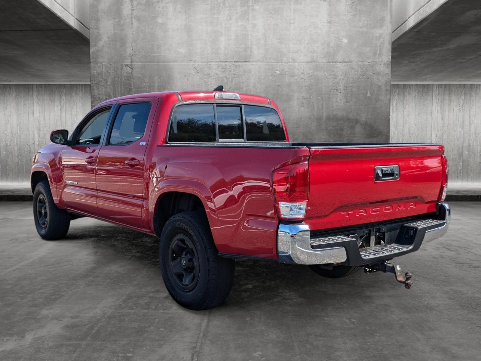 2019 Toyota Tacoma 2WD Vehicle Photo in Clearwater, FL 33761