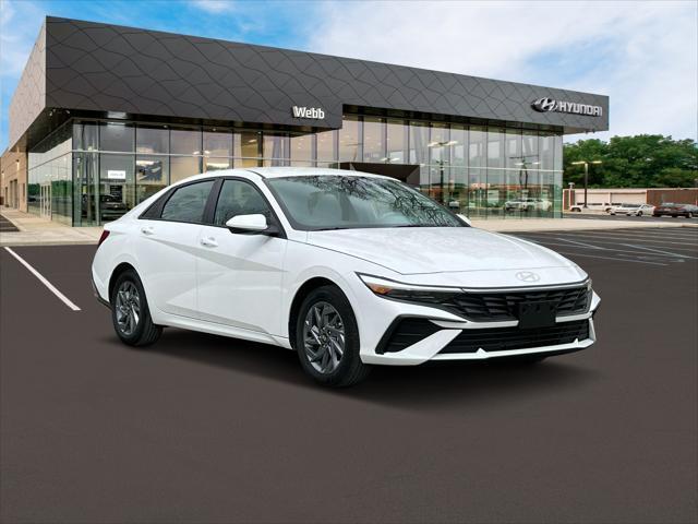 2024 Hyundai ELANTRA Vehicle Photo in Merrillville, IN 46410