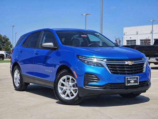 2024 Chevrolet Equinox Vehicle Photo in TERRELL, TX 75160-3007