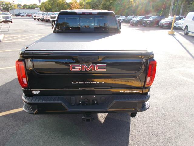 2020 GMC Sierra 2500 HD Vehicle Photo in LOWELL, MA 01852-4336