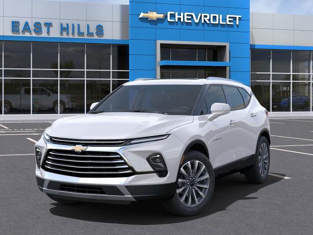 2025 Chevrolet Blazer Vehicle Photo in DOUGLASTON, NY 11362-1062