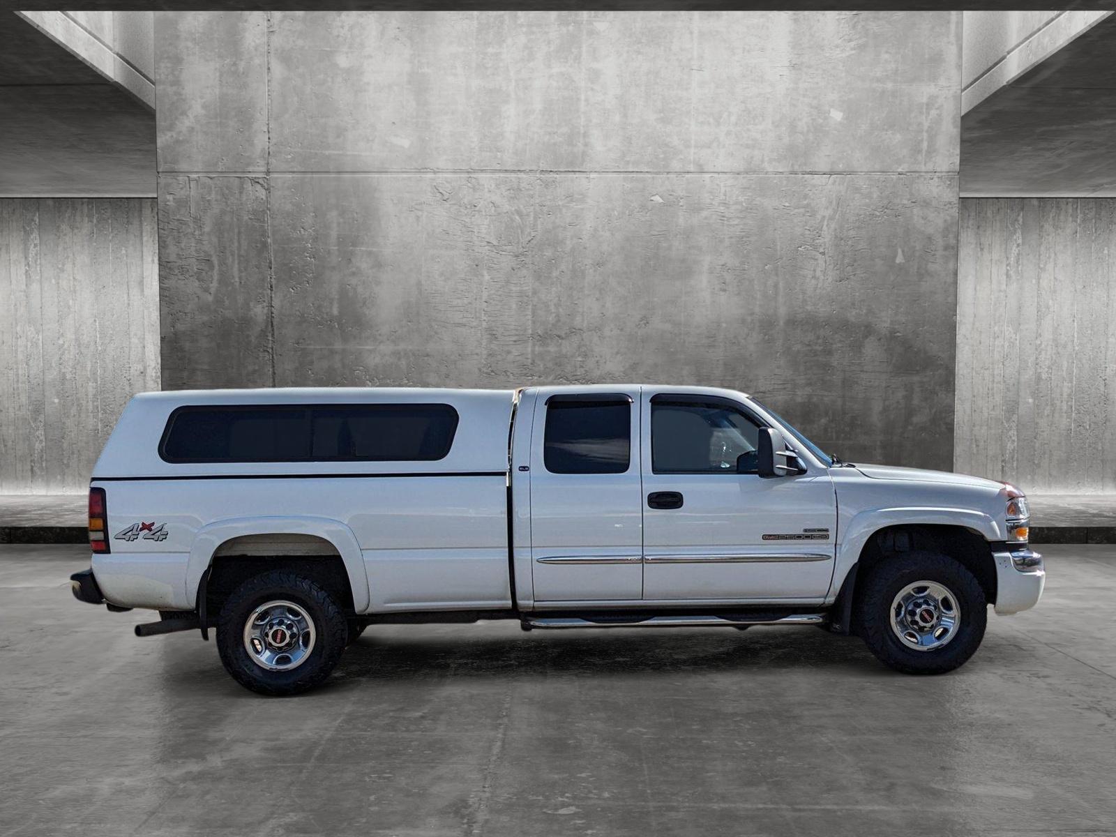 2007 GMC Sierra 2500HD Classic Vehicle Photo in GOLDEN, CO 80401-3850