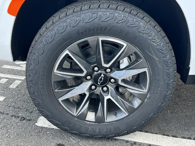 2024 Chevrolet Tahoe Vehicle Photo in GARDNER, MA 01440-3110