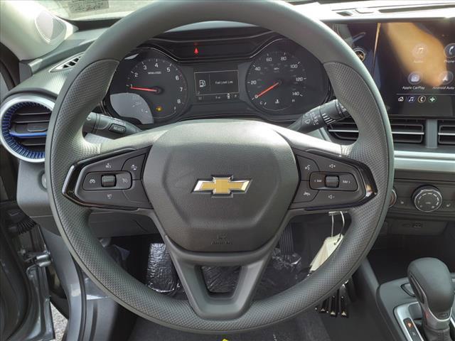 2025 Chevrolet Trax Vehicle Photo in INDIANA, PA 15701-1897