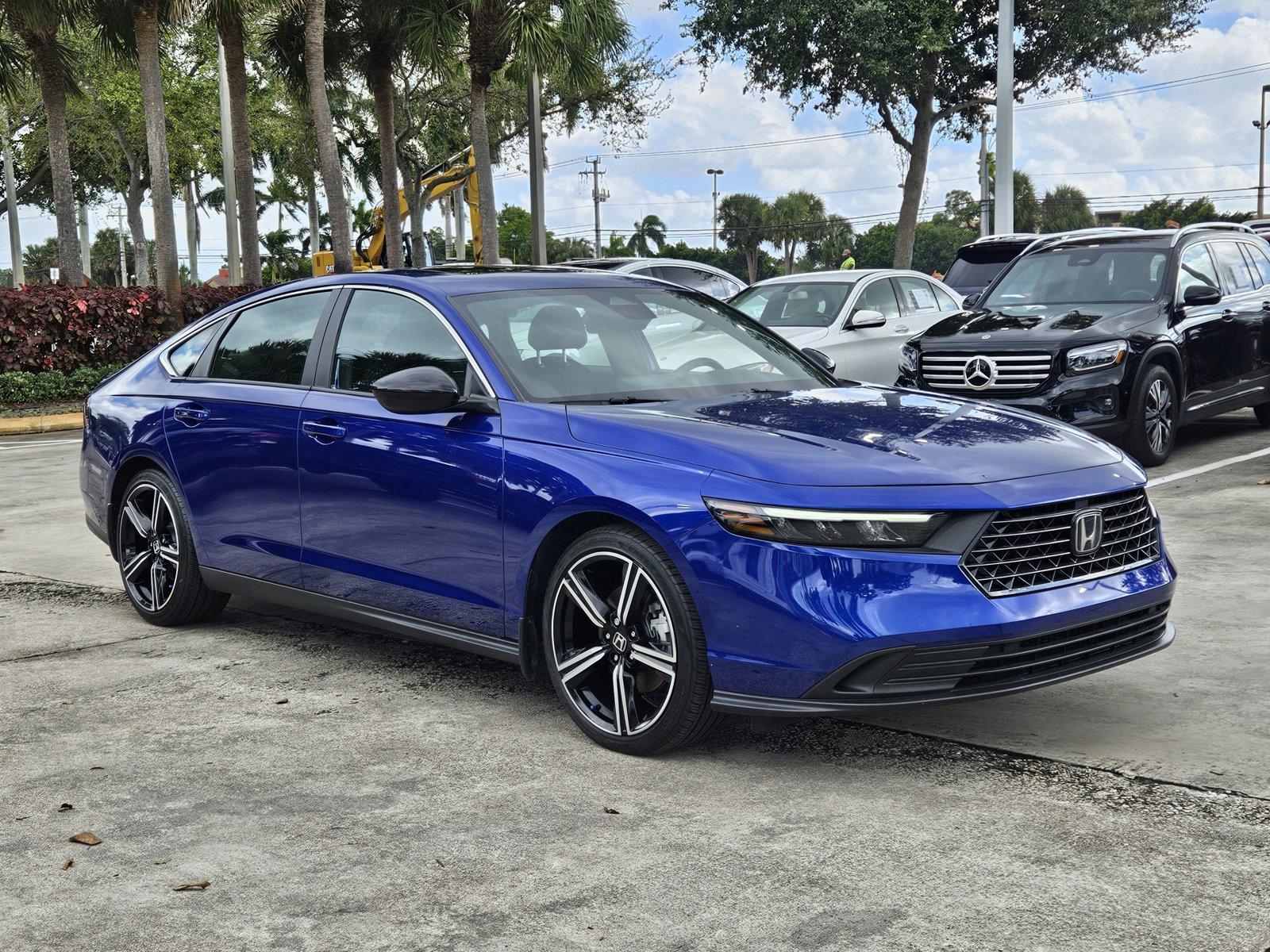 2024 Honda Accord Hybrid Vehicle Photo in Pembroke Pines , FL 33027