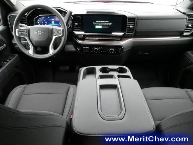 2025 Chevrolet Silverado 1500 Vehicle Photo in MAPLEWOOD, MN 55119-4794