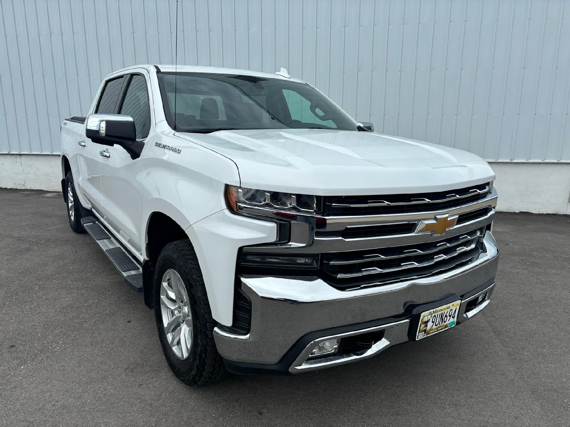 Used 2020 Chevrolet Silverado 1500 LTZ with VIN 1GCUYGEDXLZ235794 for sale in Red Lake Falls, Minnesota